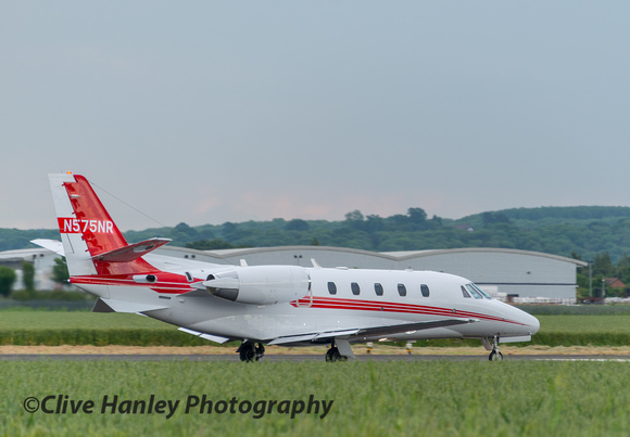 With the departure of the Citation jet our move across the airfield could start.