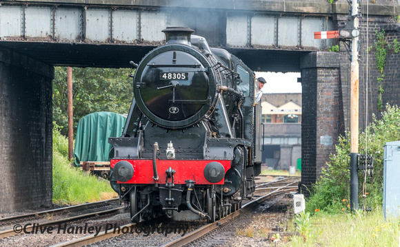 Stanier 8F no 48305 then moved through to Beeches Road in order to reverse into the stock sidings.