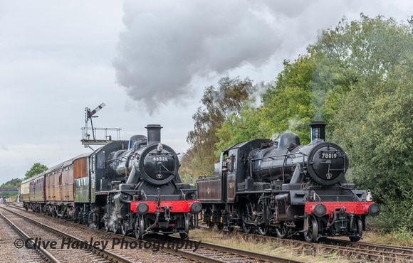 I finally got a good side by side shot of the Ivatt 2 and the Standard 2.