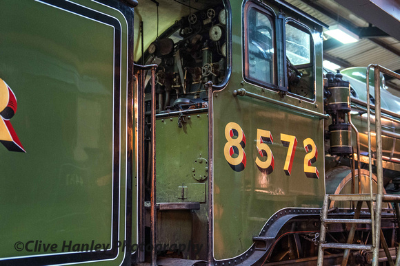 The cabside of LNER B12 no 61572 (as 8572)