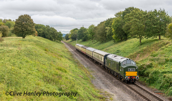37215 approaches Dixton bridge with the 11.15 from Broadway.