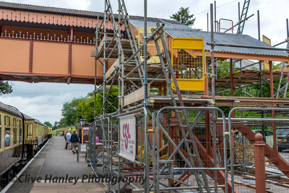 The ex Henley in Arden footbridge is finally receiving some new steps.