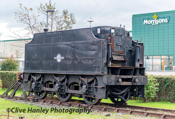 I guess this was the Fowler tender from 4F no 44422.