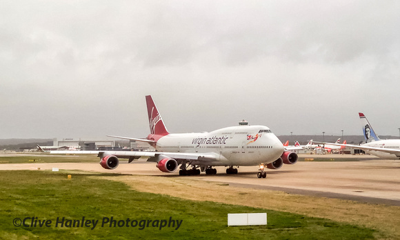About to take off in a TUI 787 Dreamliner with a Virgin Atlantic 747 behind.
