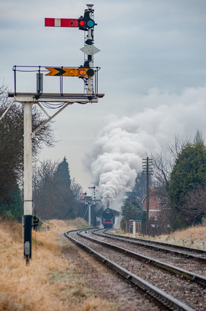 Departure of 70048 from Loughborough on a cold and frosty morning.