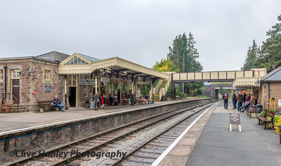Winchcombe station. - Racegoers were on the far platform while visitors to the Food & Drink Festival waited with me.