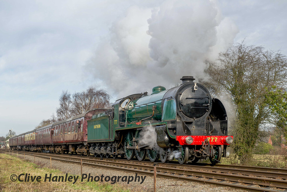 777 Sir Lamiel sets off from Quorn.