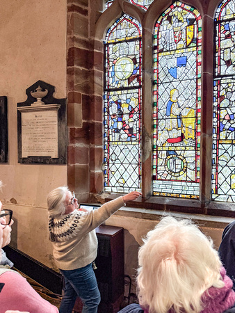 Donna pointed out several interesting elements in the glass