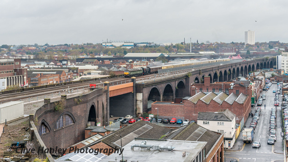 The combination of D1755 & 9466 make their way over the viaduct towards Moor Street station where an unsheduled stop will take place.