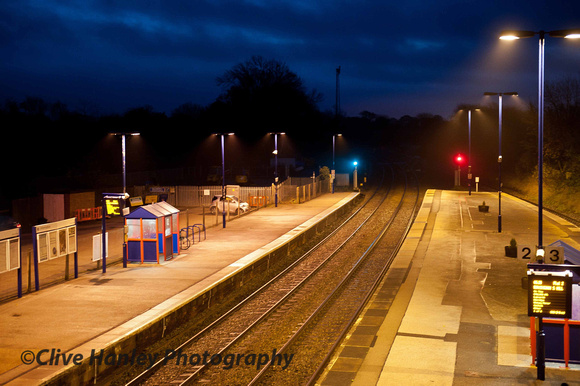 Stupid o'clock at Hatton station. All was quiet.