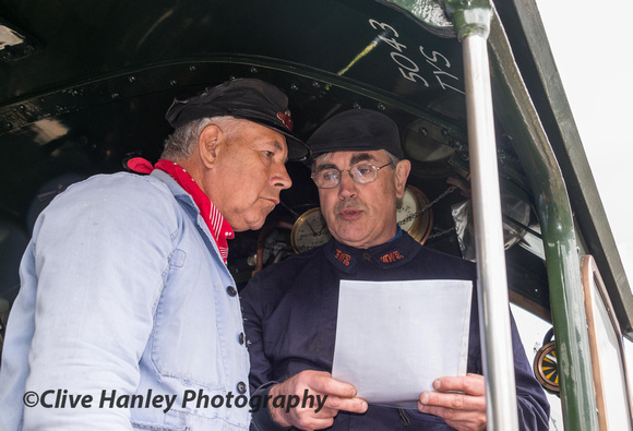 Driver Ray Churchill discusses the details with Vintage Trains boss Bob Meanley.