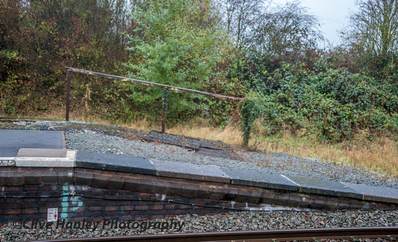 I headed for Henley in Arden for the return run towards Birmingham. The cast iron grating still lies on the platform slope.