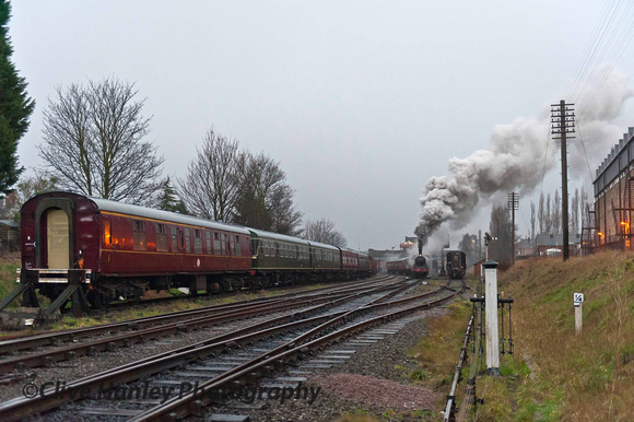 The M7 no 30053 departs Loughborough with the 4.30pm to Leicester in pouring rain.