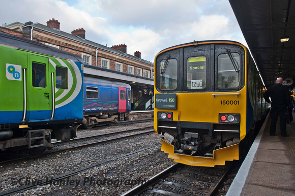 A busy scene at Worcester Shrub Hill.