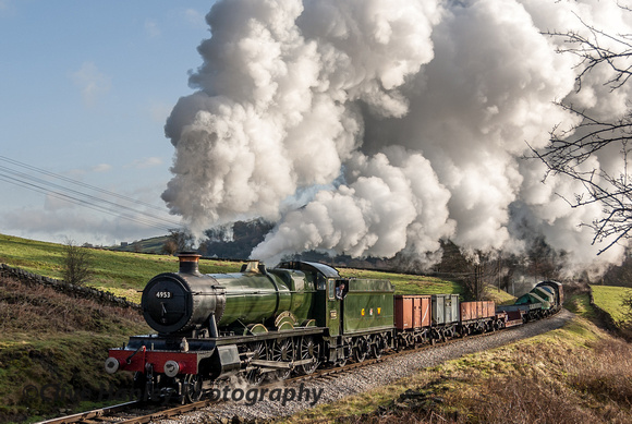 John Kennedy's GWR Hall Class 4-6-0 no 4953 Pitchford Hall climbs towards Oakworth with a freight.