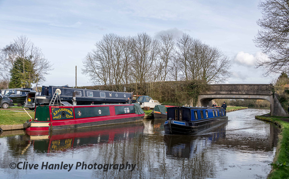 A slightly more leisurely pace on the Grand Union Canal.